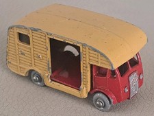 LESNEY No35 MARSHALL HORSE BOX