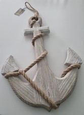 NATURAL WHITEWASHED WOODEN