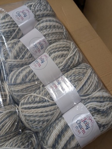 Aran multicoloured knitting - aran,
