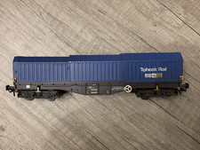 Dapol 4F-039-006 OO Gauge Telescopic Hood Wagon Tiphook Rail Blue Weathered