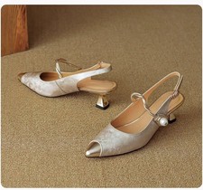Retro Womens Chinese Pointed