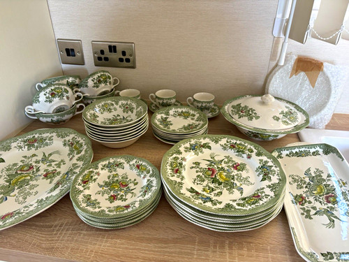 Unmarked floral ceramic - unmarked,