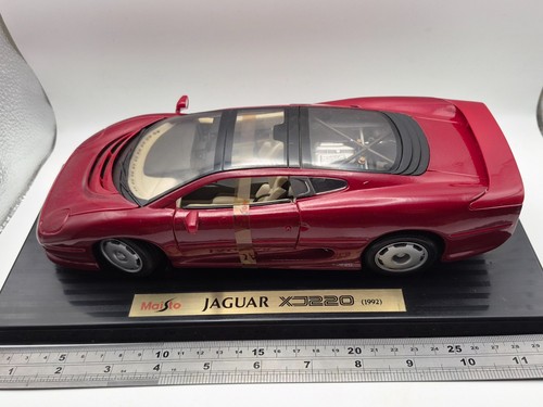Maisto scale diecast - scale,