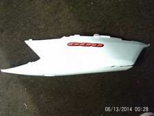SUZUKI GSXR600 K8 2008 08 SEAT FAIRING PANEL LHS TAIL PANEL