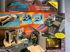 Vintage Star Trek Type 2 Phaser Mini Playset Playmates 1995 inc 3 mini figures 