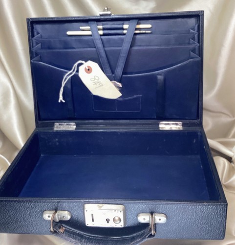 Lovely vintage navy blue - ,