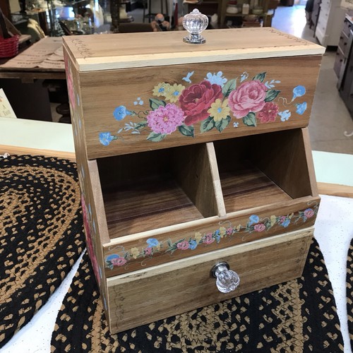 Pioneer woman wooden floral - pioneer,