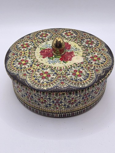 Vintage round metal - metal, floral