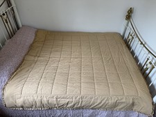 Vintage Eiderdown, Beige / Sandy Colour, 180cm X 180cm Double Size, Frilled Edge