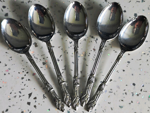Set silver ornate handle - of,