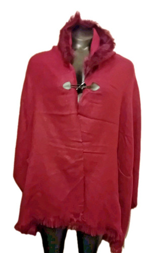 New boutique burgundy hooded - new,