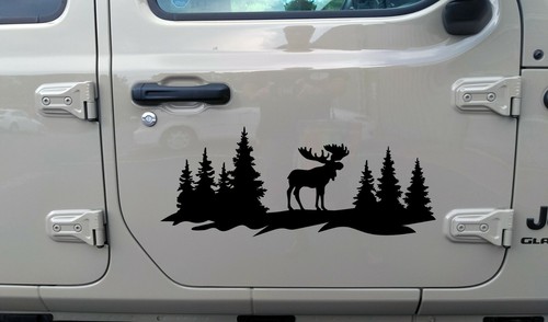 Moose forest scene - |, rv
