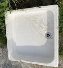 Royal Doulton white ceramic shower tray