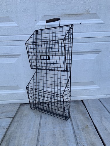 Tier pockets black - black, wall