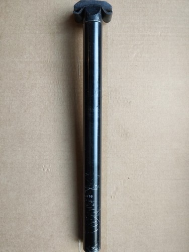 Used black seatpost 2mm - used,