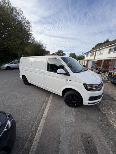 Transporter lwb white - vw,