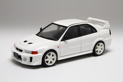 Fujimi scale model car - model,