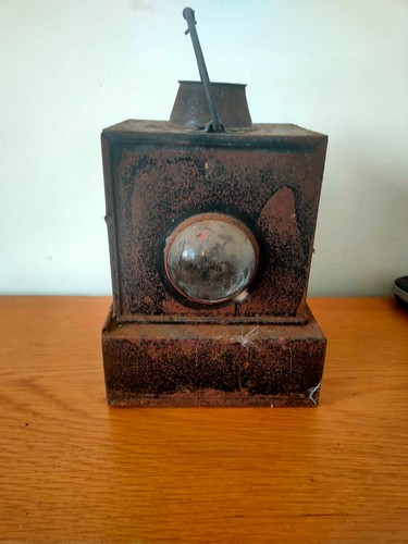 Signal lamp oil lantern - lamp,