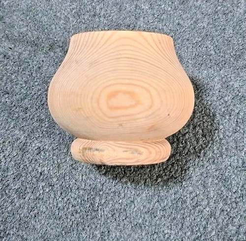 Large wooden pine moulded - pine,