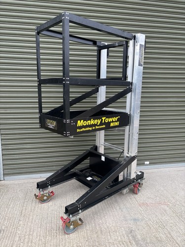 Monkey tower desksurfer - monkey,