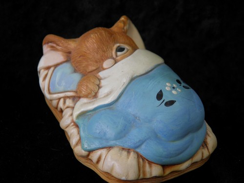 Pendelfin rabbit peeps blue - rabbit,