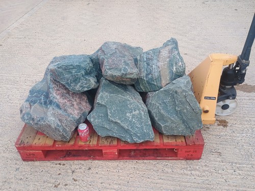 Large granite garden - 10,