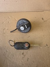 07-14 Fiat 500 Locking Fuel