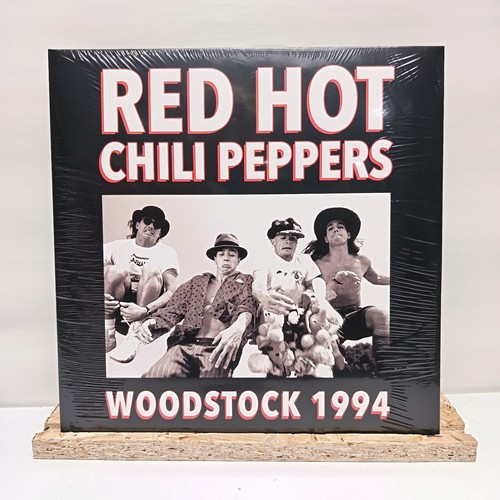 Red hot chili peppers - hot,