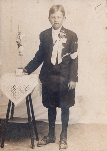 Texas boy first - first, communion