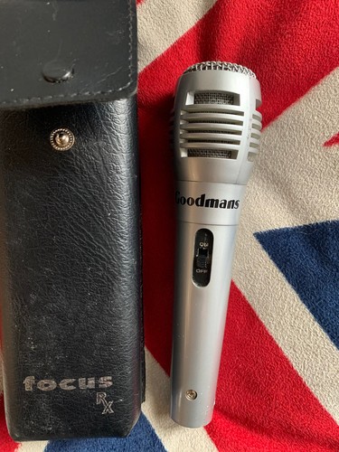 Goodmans silver mic wired - goodmans,