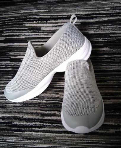 Primark light grey memory foam - light,