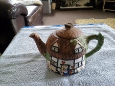 Christopher Wren Cottages China Teapot Staffordshire Potters.