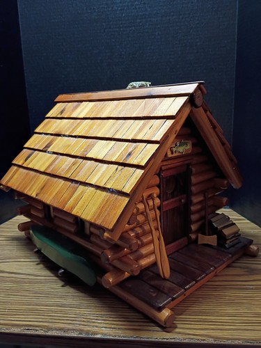 Birdhouse handcrafted log - birdhouse,