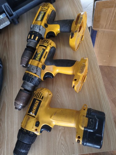 Dewalt cordless drill - dewalt,
