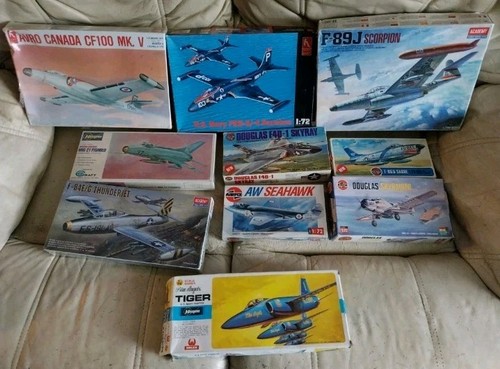 Vintage aircraft airfix - 10,