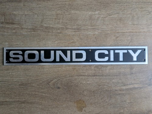 Genuine 1980s sound - sound, city