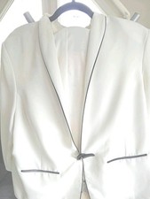 Laboutique White Blazer /