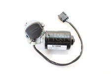 Wiper motor windshield wiper