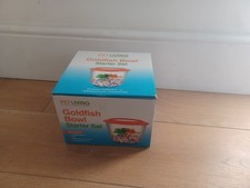 Brand new Pet Living goldfish