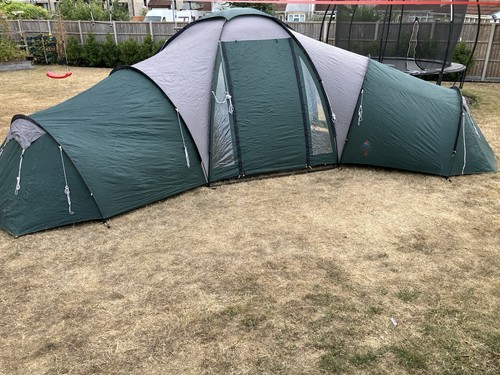 Six man room plus main - plus,