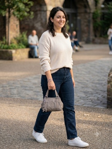 New ladies kipling hand bag - kipling,