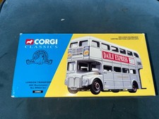 Corgi Classics 35002 London