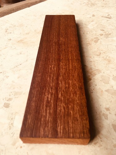 Solid mahogany timber hardwood - mahogany,