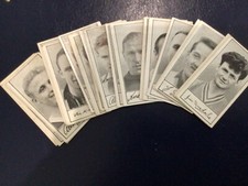 BARRATT - FAMOUS FOOTBALLERS