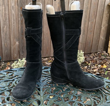 Ecco Size 5 Euro 38 Black