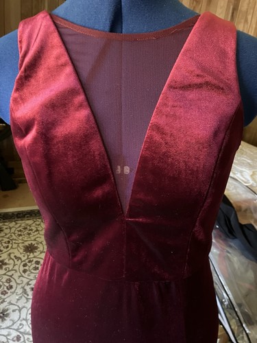 Pre owned women size - pre,