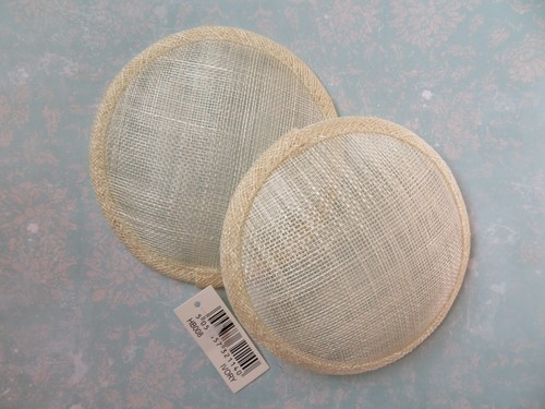 Ivory cream large round - cream,