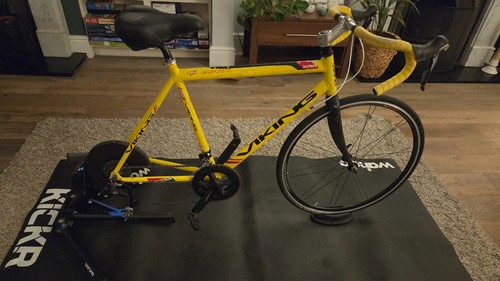 Complete indoor cycling setup - complete,
