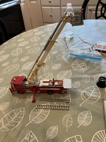 Corgi mack tower - cf,