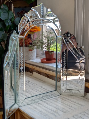 Lovely tri fold mirror - tri-fold, floral